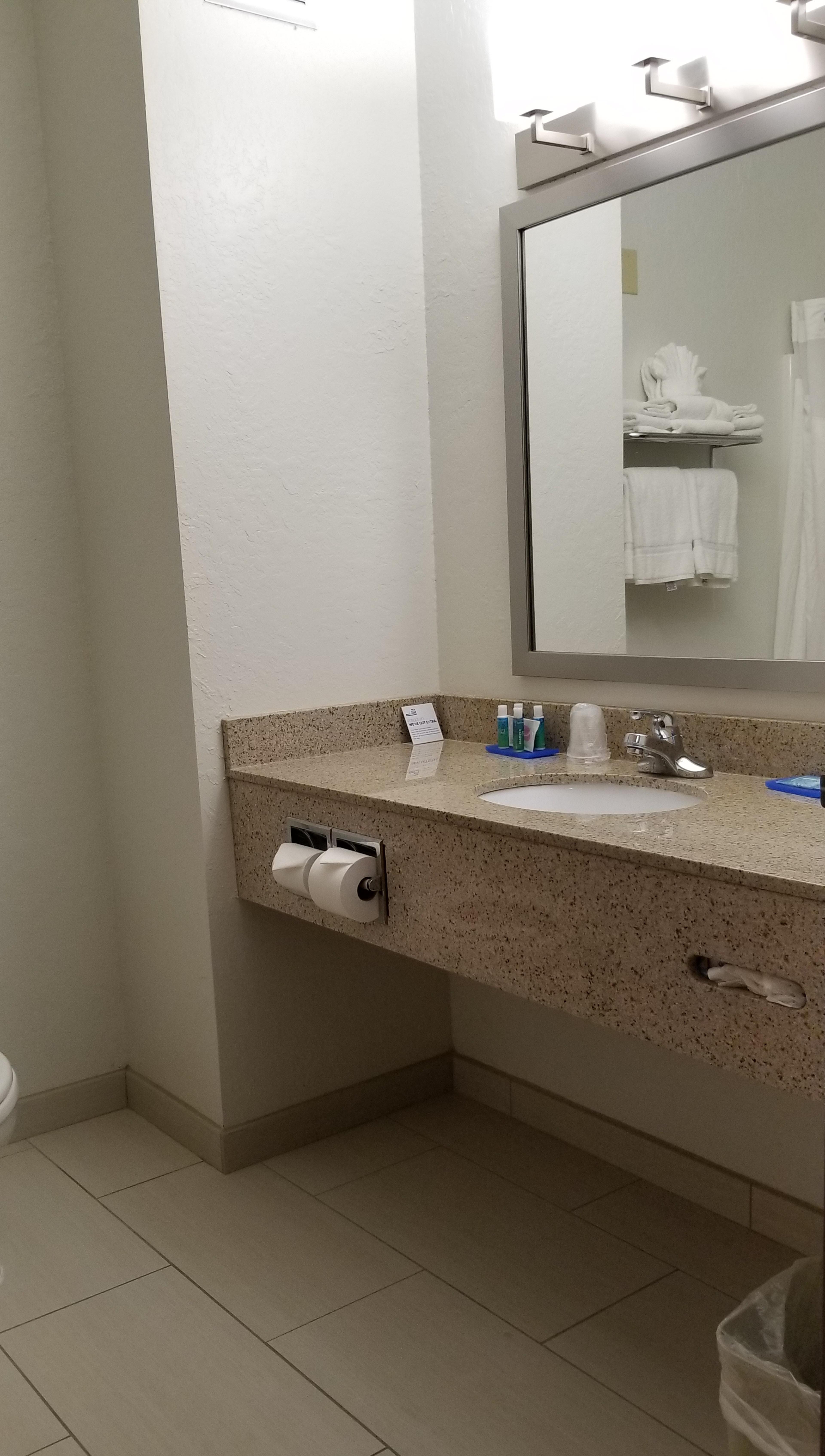 Hotel Express & West By Ihg Omaha