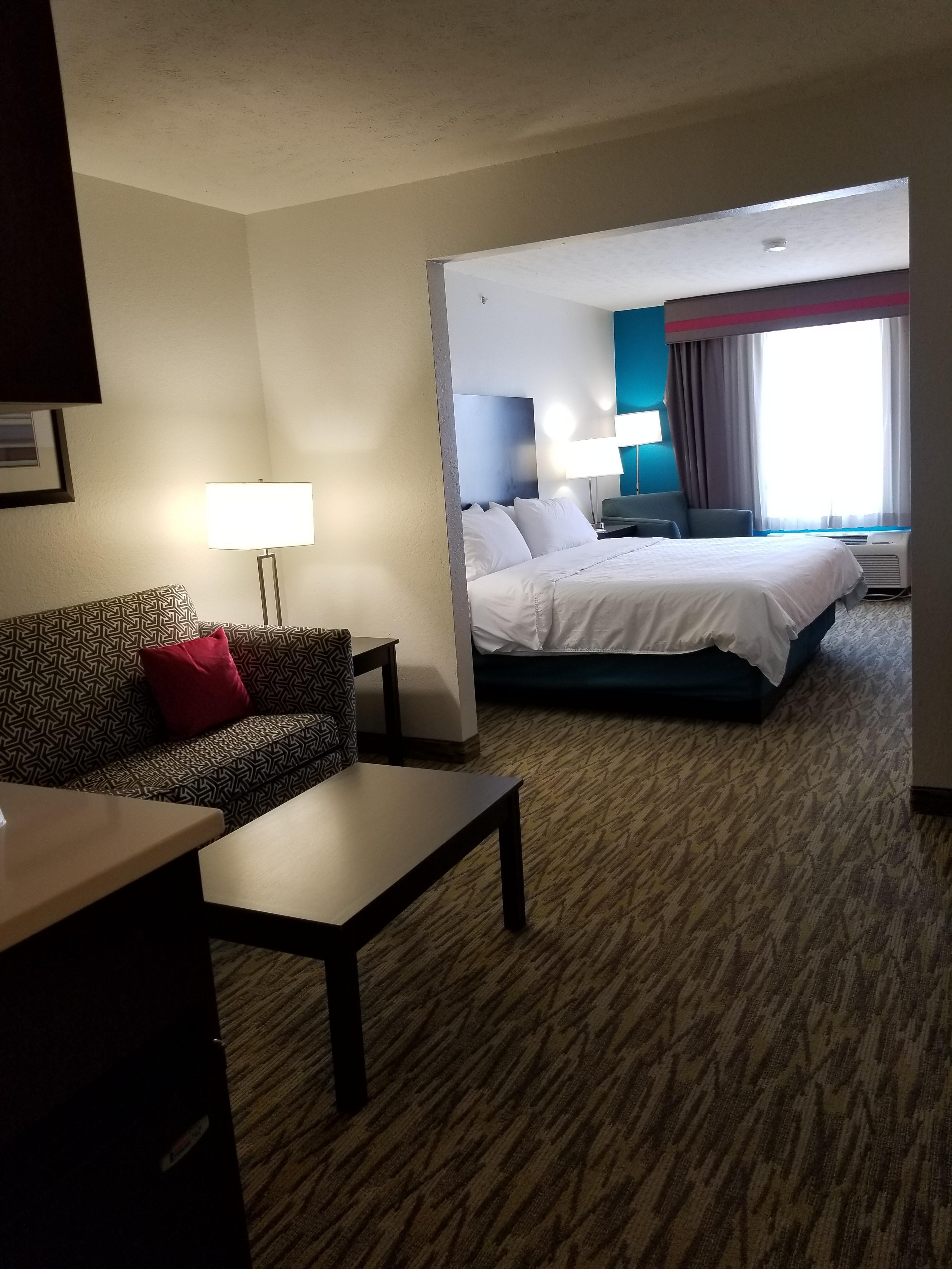 Express & West By Ihg 2* Omaha