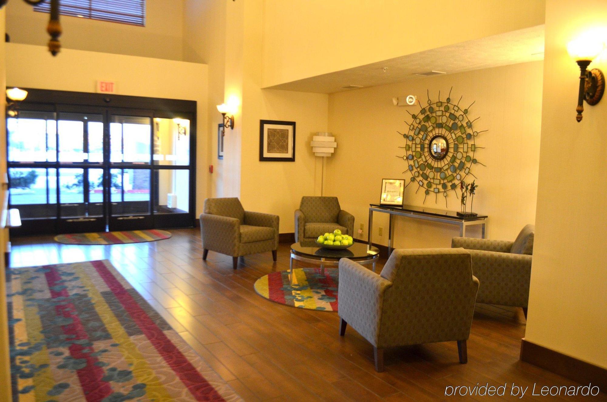 Express & West By Ihg 2* Omaha