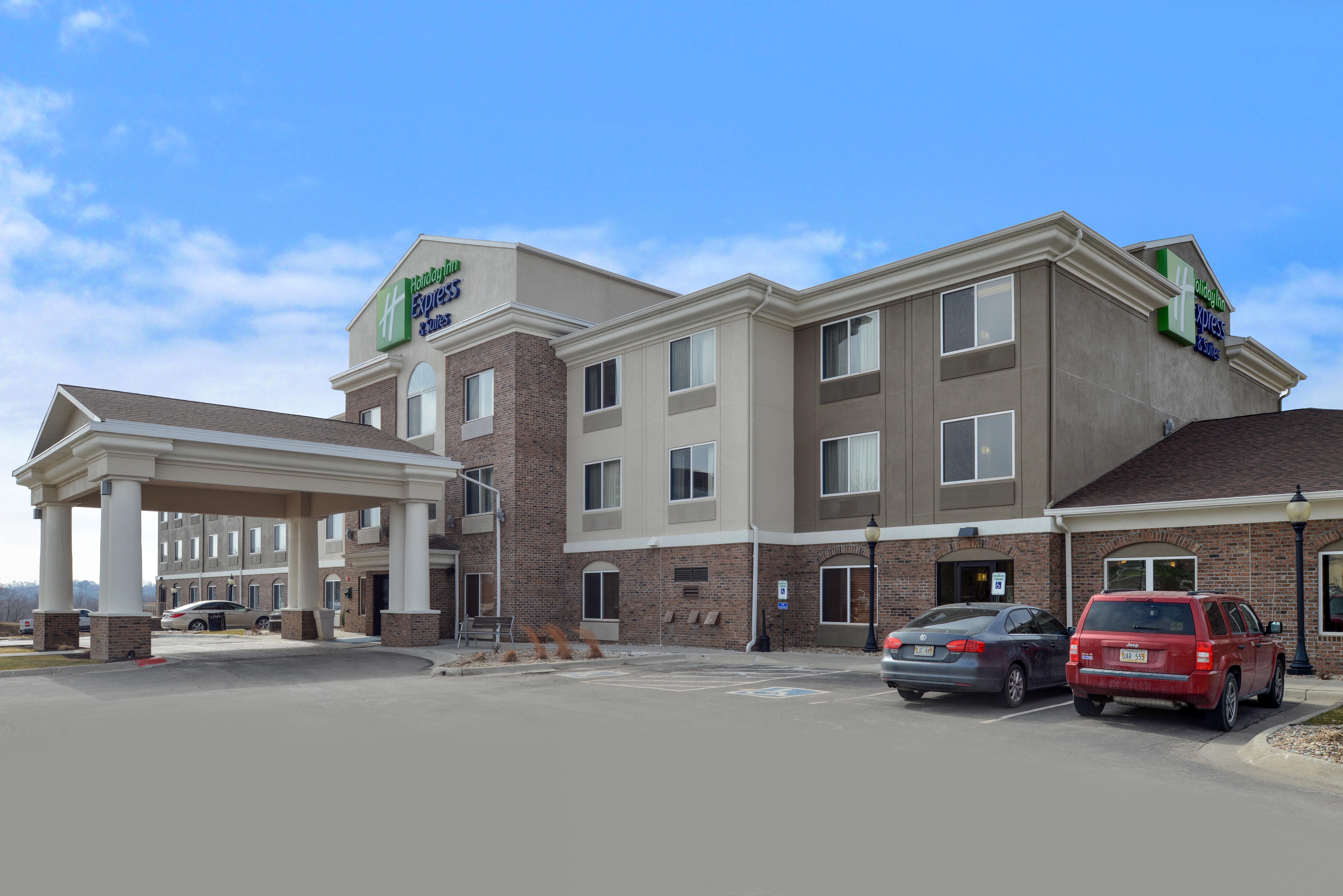Express & West By Ihg