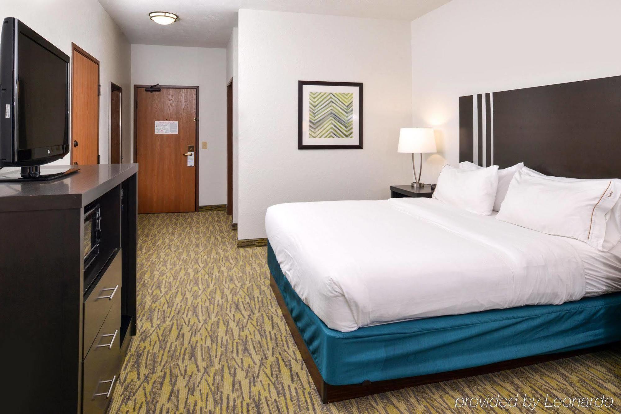 Hotel Express & West By Ihg Omaha