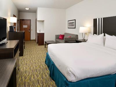 Express & West By Ihg 2*
